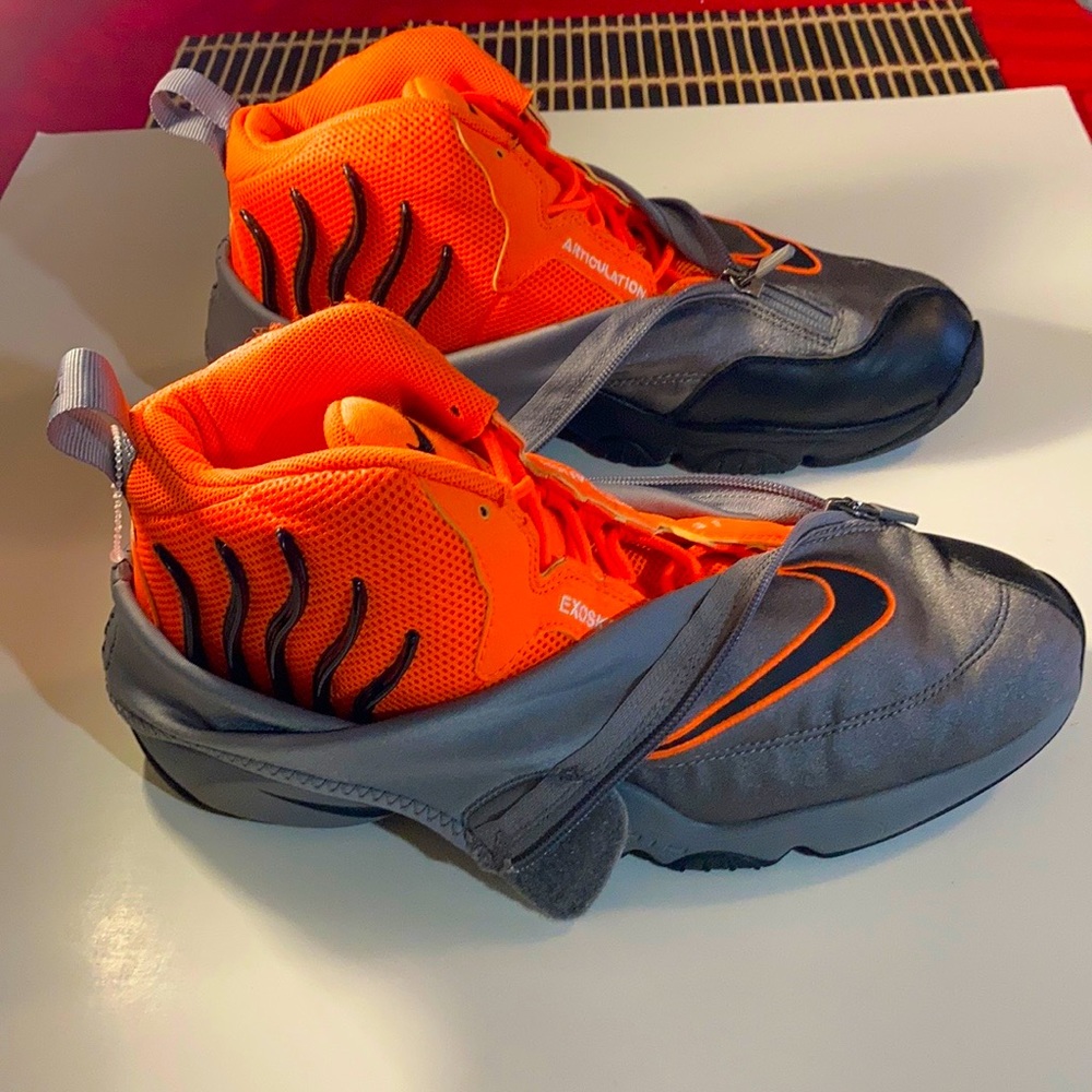 Nike Fight the Glove Cool Grey